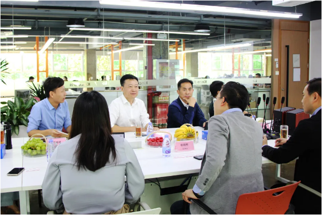 云开网页版股份, 科创板动态, AGV, 移动机器人底盘, 移动机器人运动控制, 伺服驱动器, 伺服电机, 伺服系统, 运动控制系统解决方案, 优艾智合